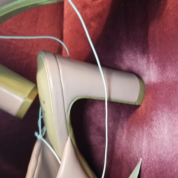 Nwy 6.5 padded 2.7/8 inch sturdy heel front wrap slide sandal extra padd… - Picture 5 of 11